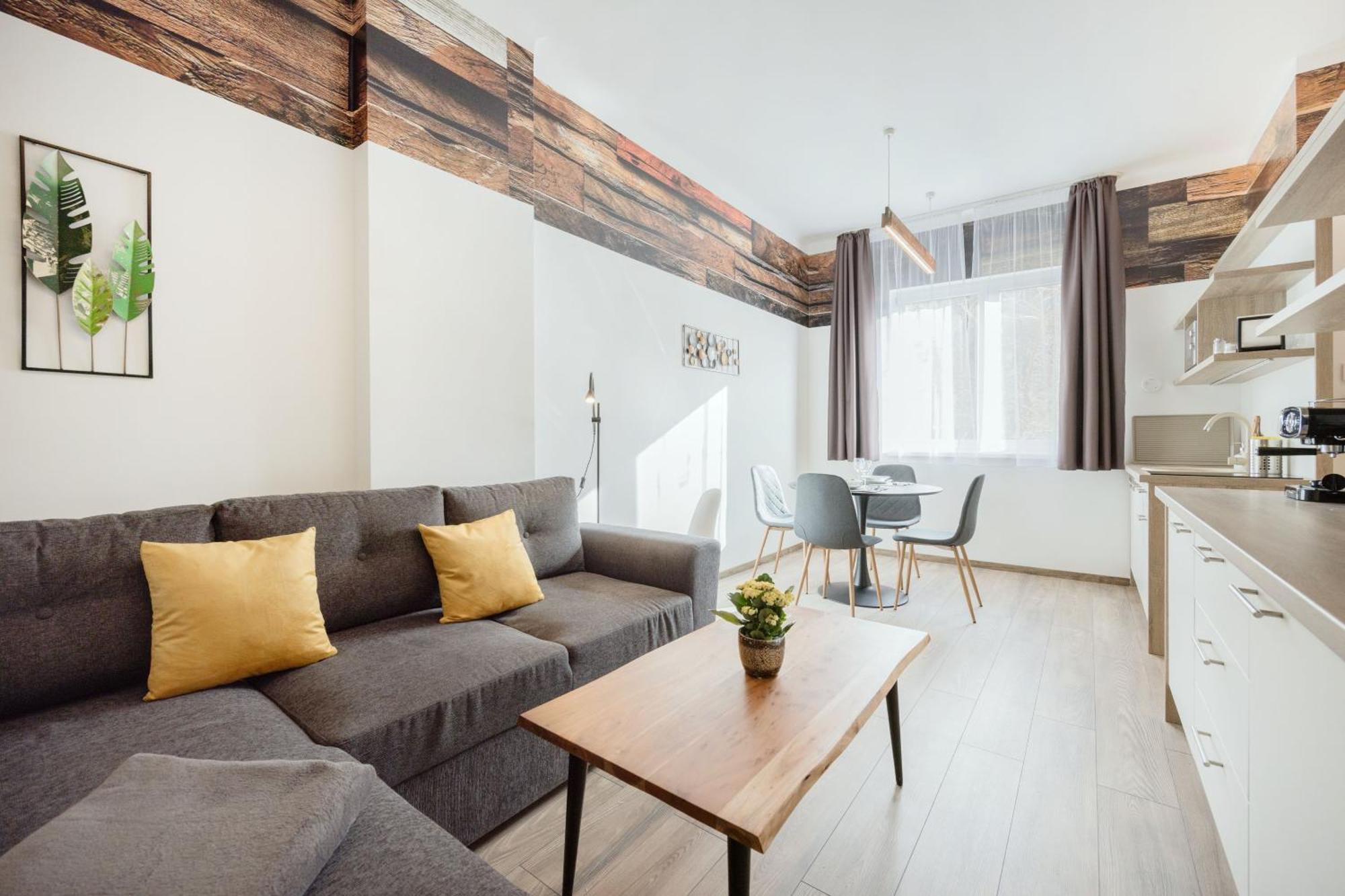 בודפשט Elemental Retreats - Wood & Water Studios מראה חיצוני תמונה